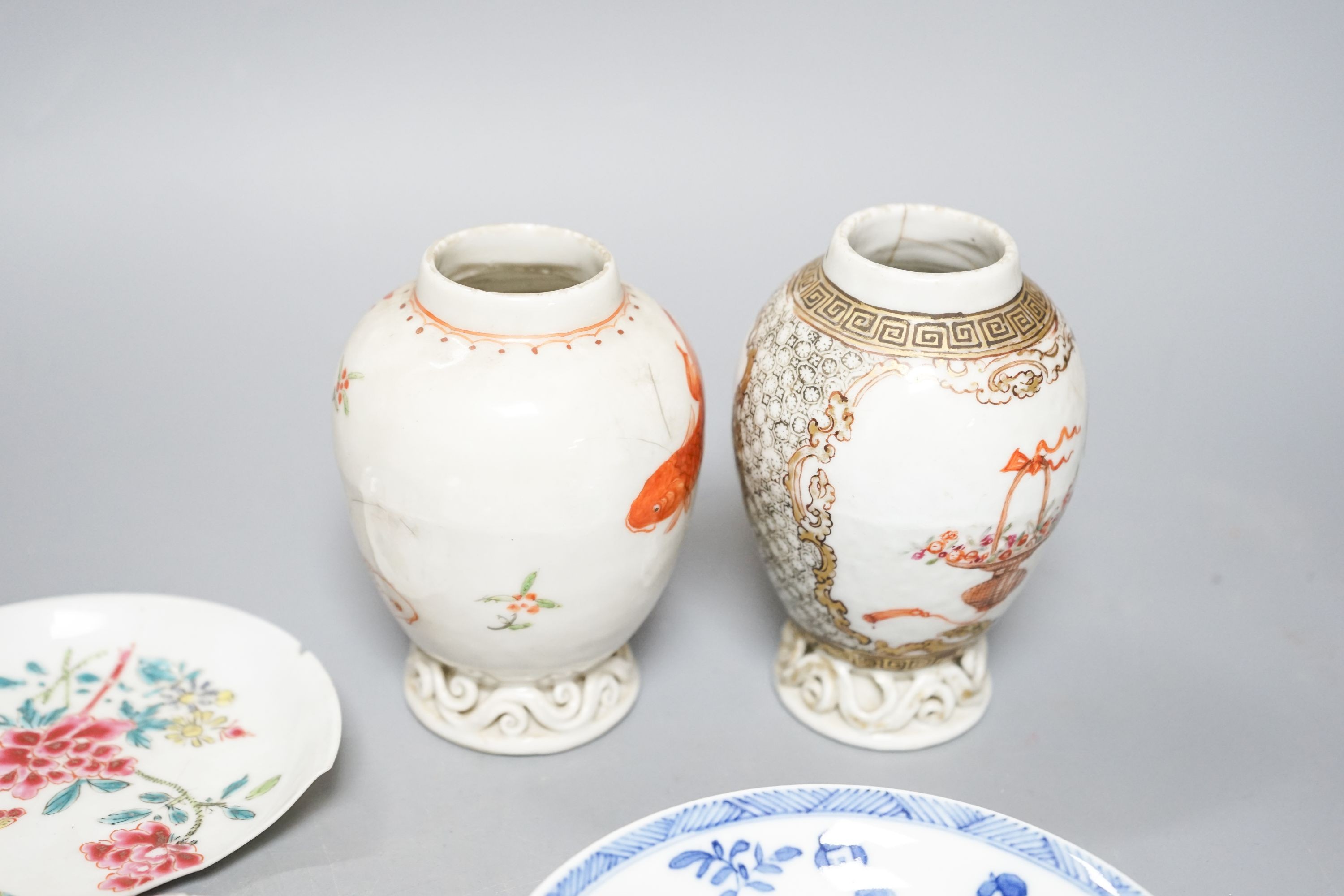 Assorted Chinese porcelain vases and tea wares, Qing dynasty or later